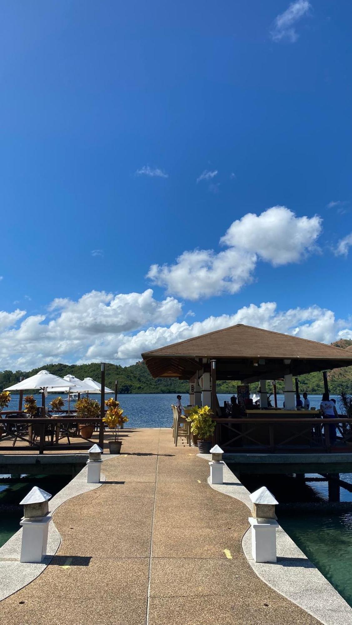 El Rio Y Mar Resort Coron Bagian luar foto