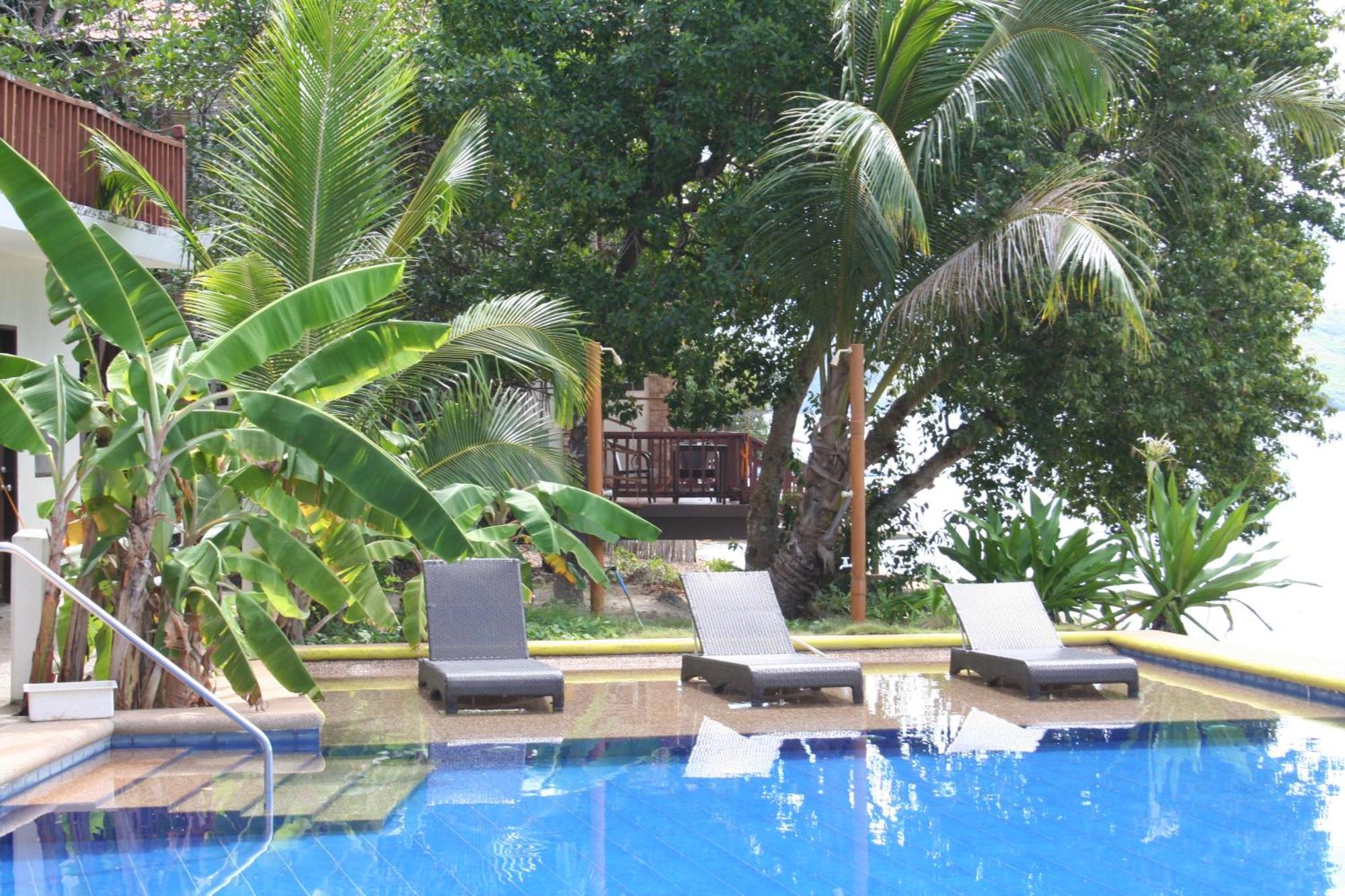 El Rio Y Mar Resort Coron Bagian luar foto