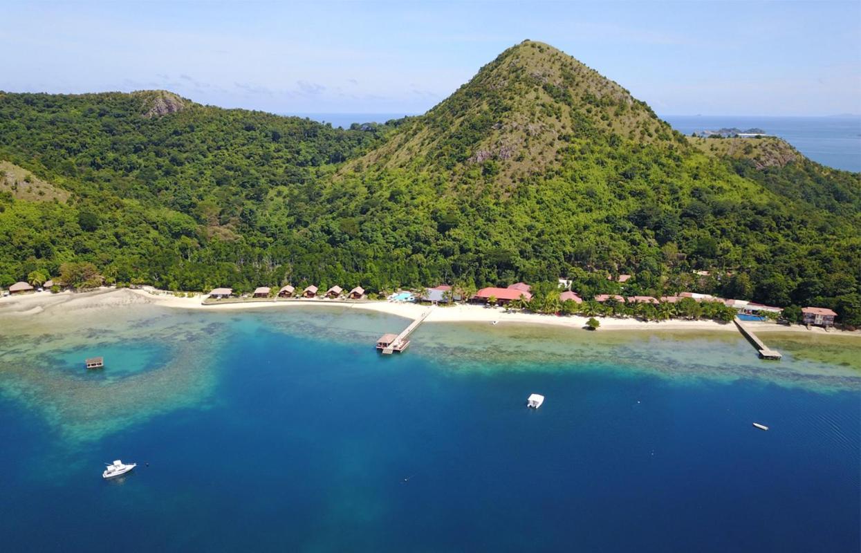El Rio Y Mar Resort Coron Bagian luar foto